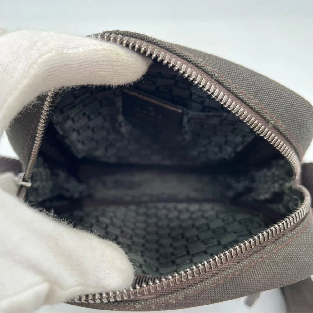 Gucci Men's Black and Brown Crossbody Bag - Picture 9 of 15